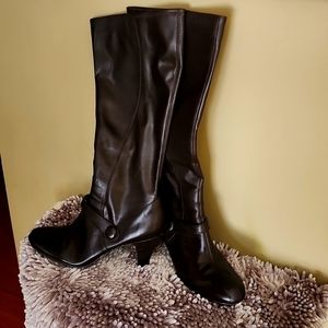 Brown dressy/casual boots